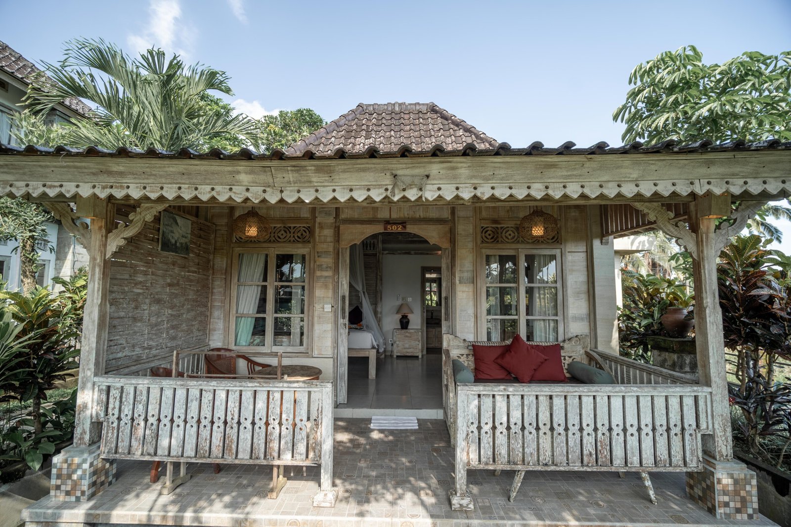 SHL00266-HDR